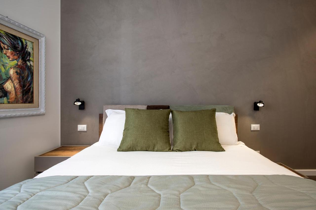 Residenza Fontanella Barberini By Spanish Steps Rome Exterior photo